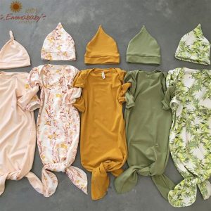 Soft Cotton Long Sleeve Baby Swaddle & Hat Set